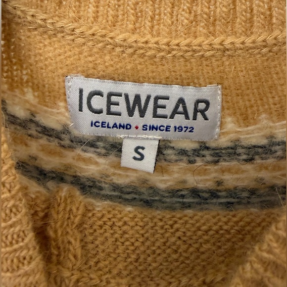 Icewear Iceland Women's Wool Sweater - Picture 3 of 3